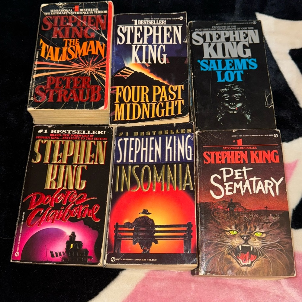 Vintage Stephen King Paperback Books